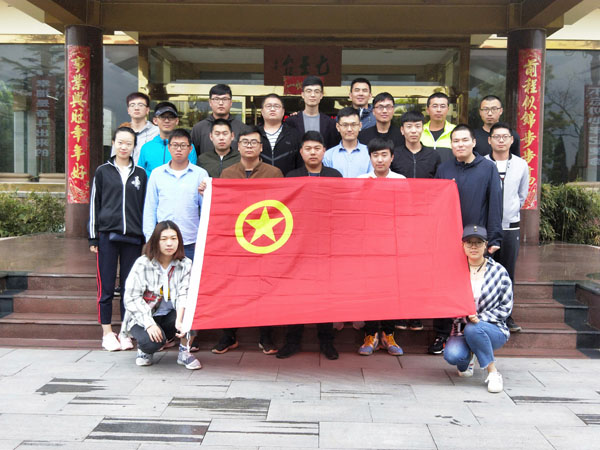 1525674909542949.jpg 8195875514.jpg